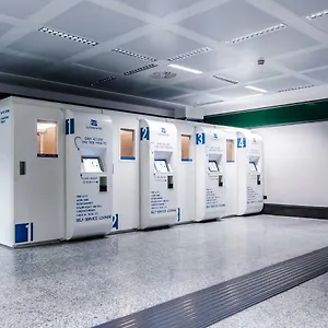 3* Capsule hotel Resting Pods - -zzzleepandgo Mxp Airport
